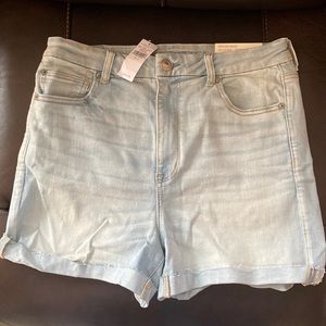 American Eagle Next Level Stretch Curvy Hi-Rise Shortie, Size 14, Light Denim